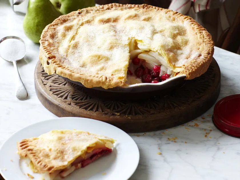 Pear cranberry pie