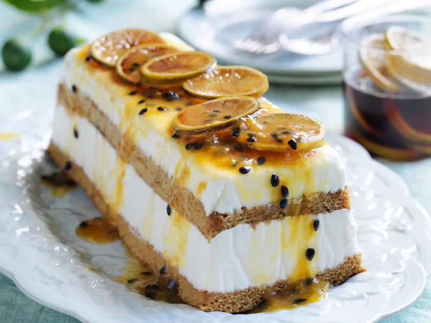 Lime,passionfruit & lemon grass frozen yoghurt cake