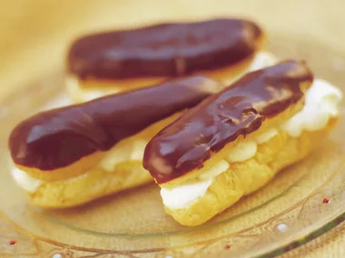 chocolate éclairs