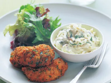 Herb-crumbed lambs brains