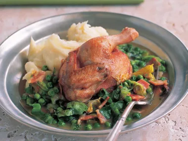 braised spatchcock with peas and lettuce