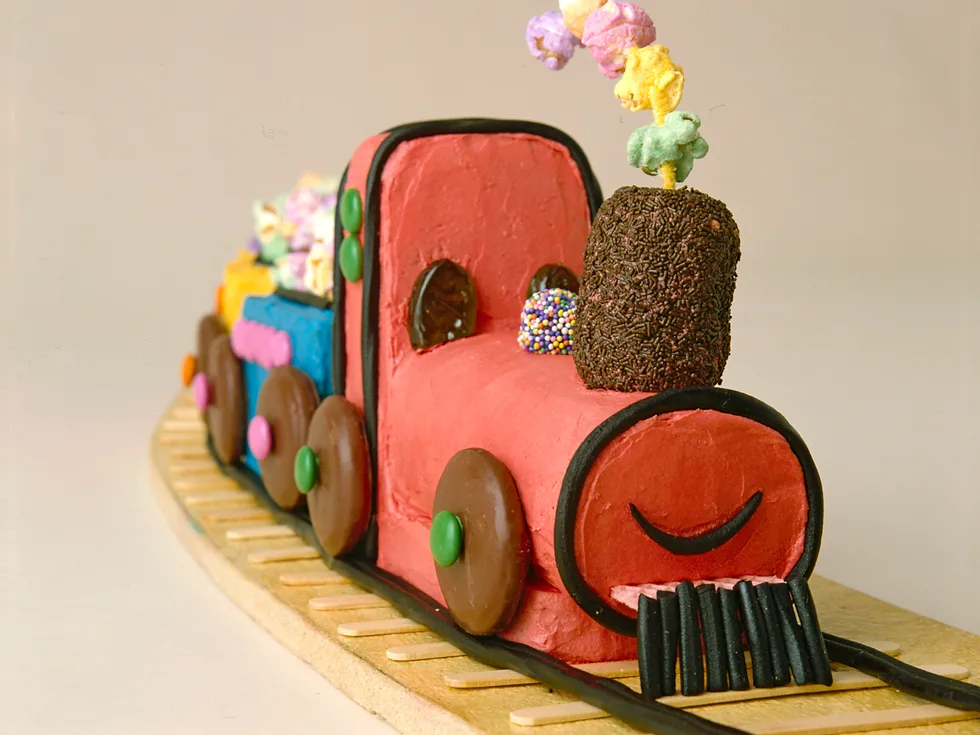 Train birthday cake