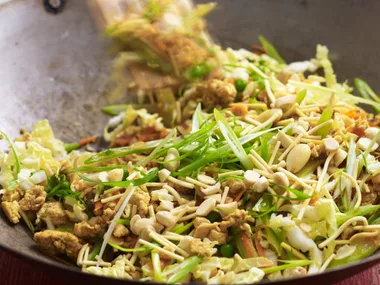 CHOW MEIN