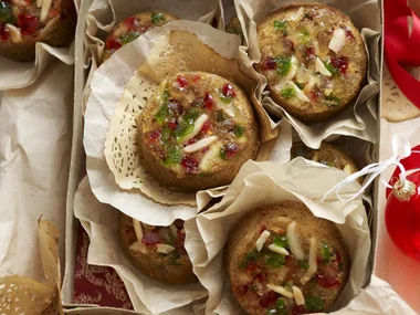 GLUTEN- AND DAIRY-FREE Spicy Fruit Cakes