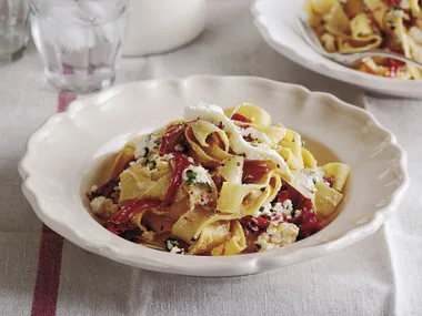 Ingredient>ricotta, red capsicumand chilli pappardelle