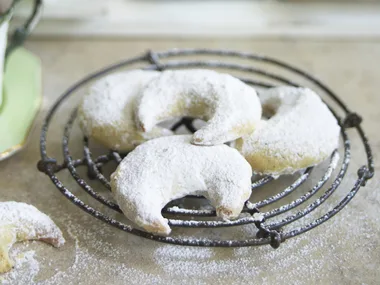 hazelnut crescents