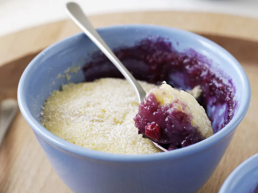 Lemon and mixed berry self-saucing pudding