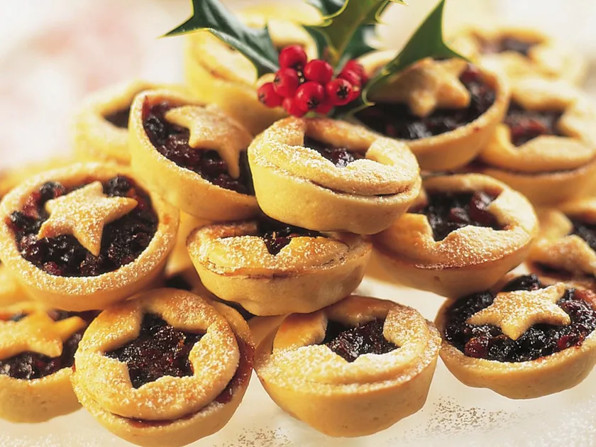 Fruit mince pies