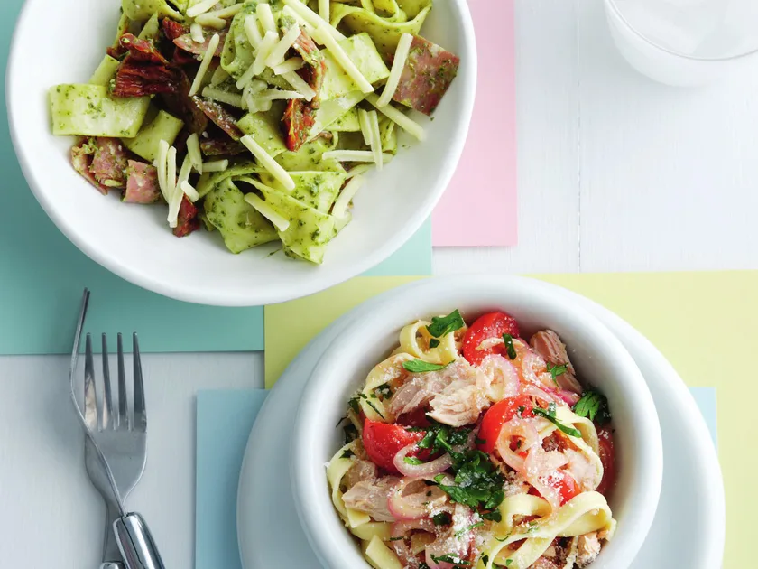 Pappardelle pesto with semi-dried tomatoes