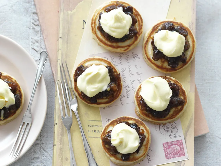 FRUIT MINCE Pikelets