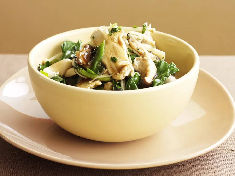 chicken and mushrooms with oyster sauce