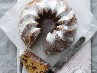 MARSALA and Fig Cake