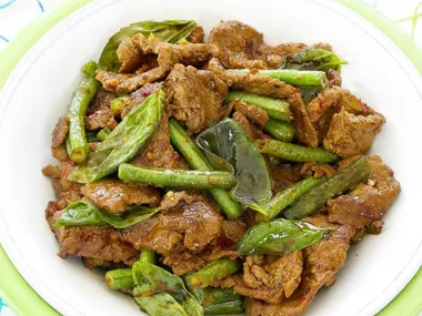 THAI-STYLE BEEF AND BASIL
