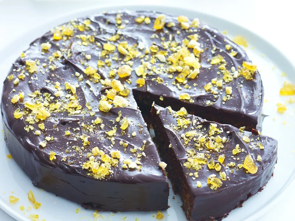 CHOCOLATE AND Roasted Almond Torte