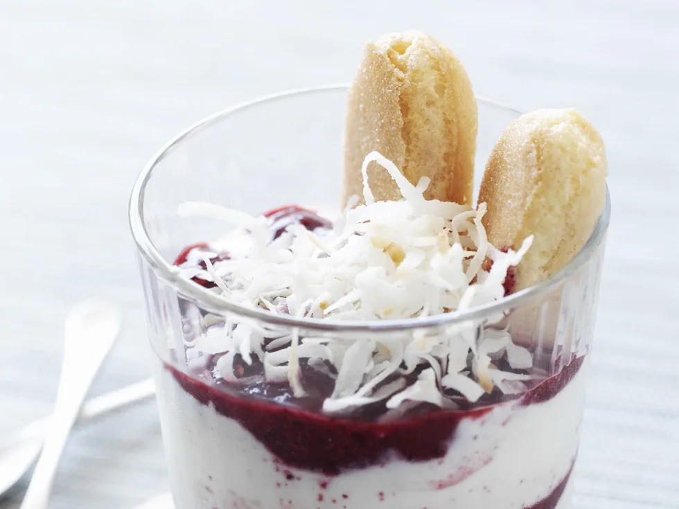 berry coconut and yogurt parfaits