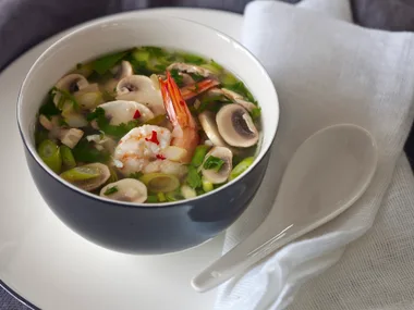 Hot and sour soup  with prawns