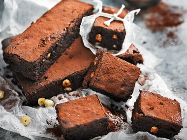 Sugar-free chocolate hazelnut brownies