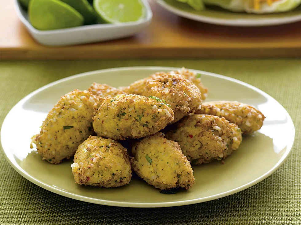 Tofu fritters with sweet chilli sauce