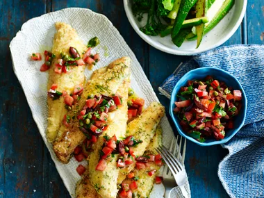 Semolina-crusted fish with fresh tomato salsa