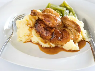 Baby chickens with ricotta and herb stuffing