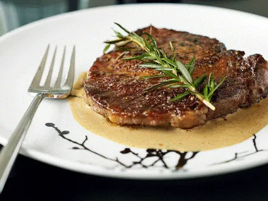 Scotch fillet with sherry vinegar and cream