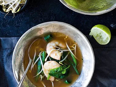 Fish broth with lemongrass and jumbo prawns