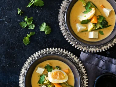 Coconut red curry soup