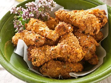 Crispy chicken drumsticks