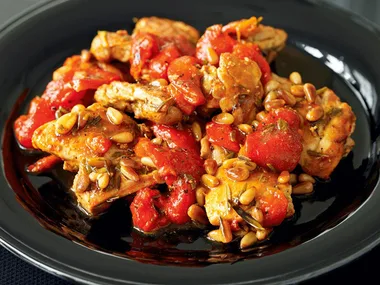 Chicken and red pepper stew