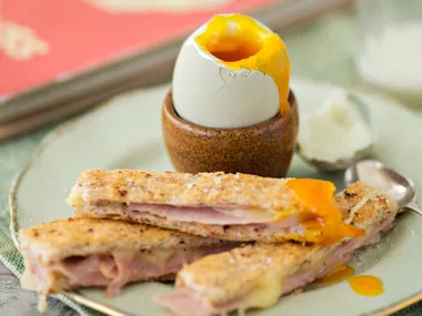 Green eggs and ham recipe