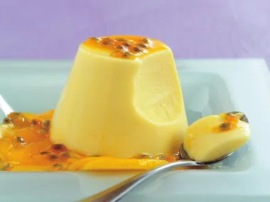 Passionfruit panna cotta with mango