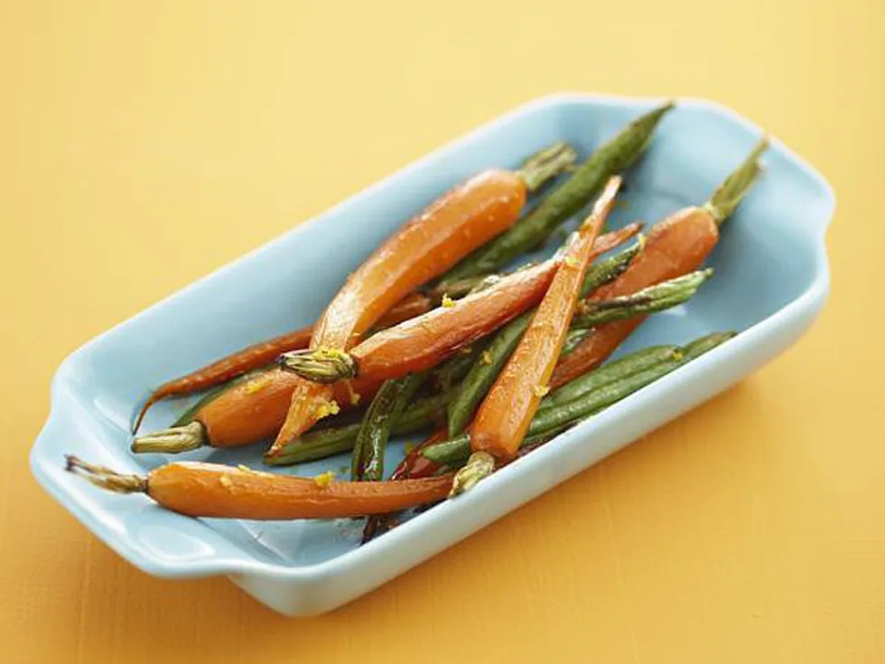 Orange and maple carrots