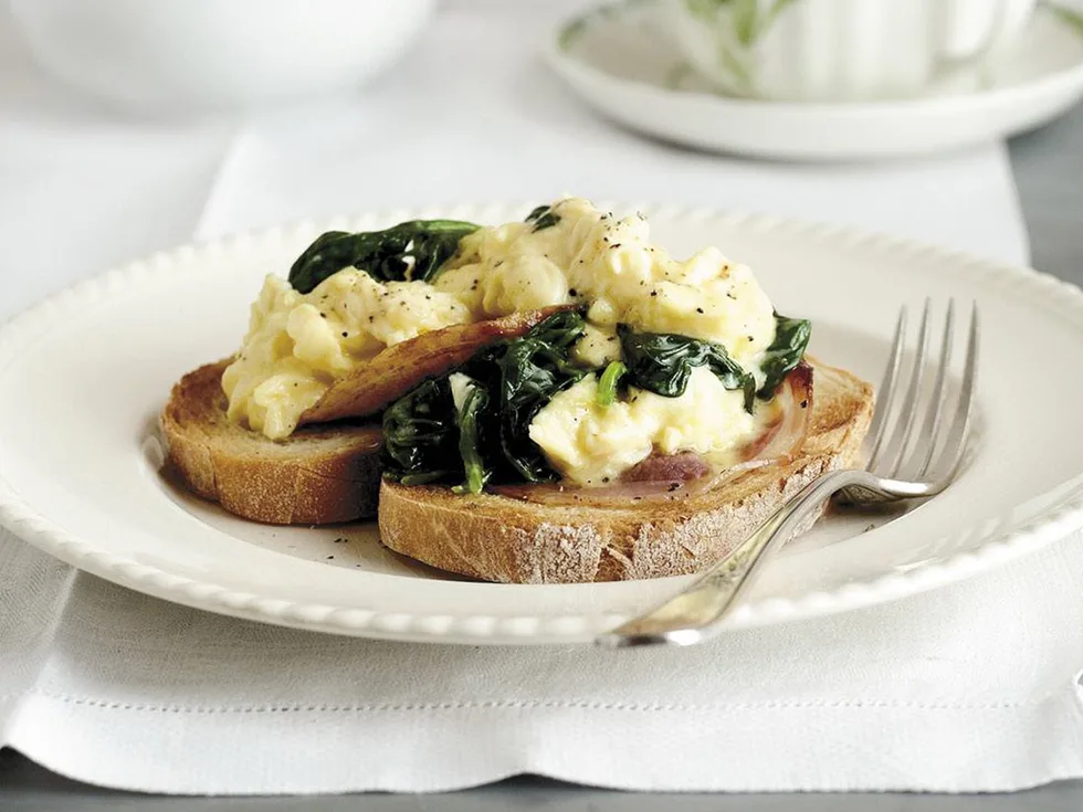 Spinach scrambled eggs