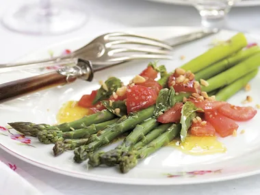 Asparagus with tomato vinaigrette