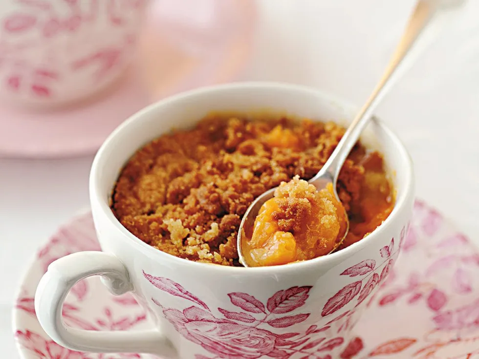 Apricot almond crumbles