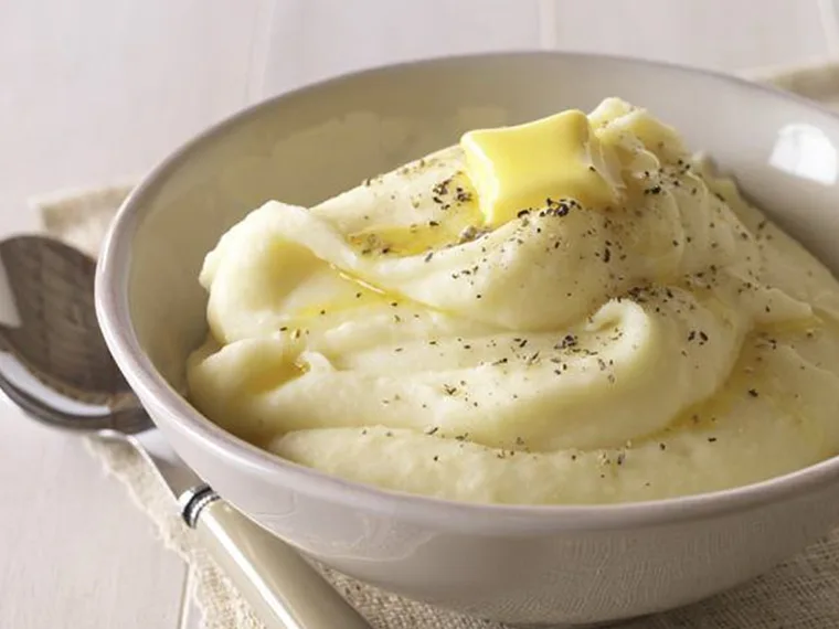 Classic mashed potatoes