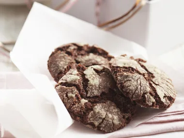 Chocolate lace cookies