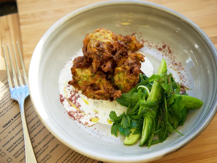 Kabak Mucver (zucchini fritters) with yoghurt sauce