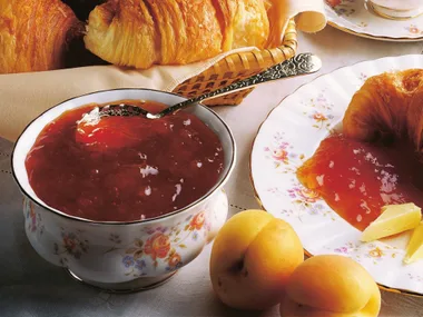 Fresh apricot jam