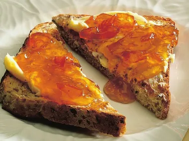 Cumquat ginger marmalade
