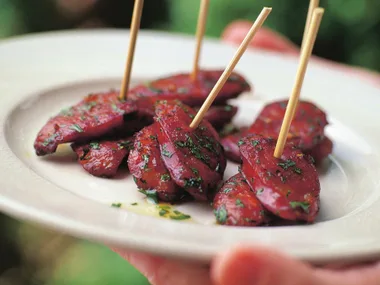 Fried chorizo with garlic
