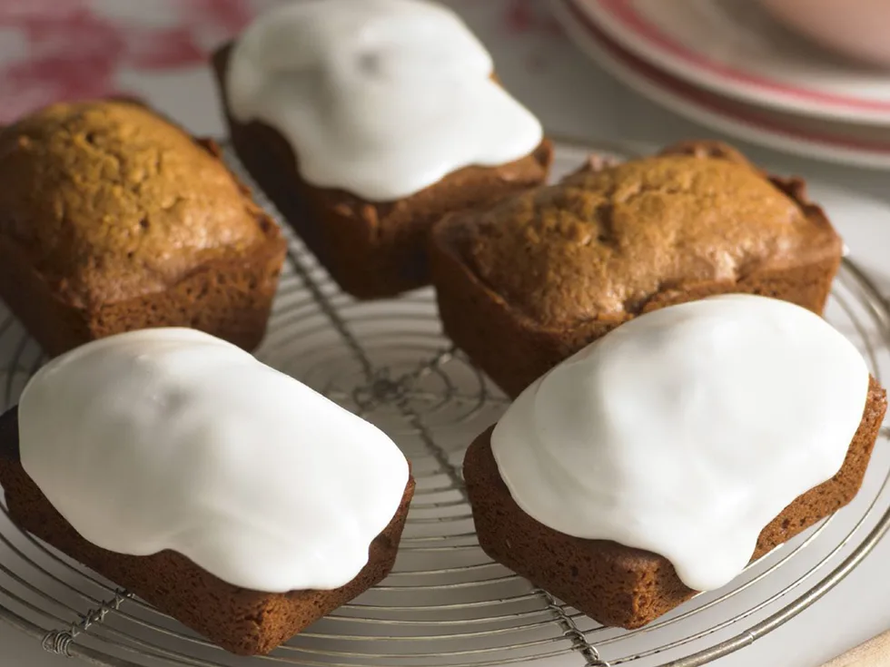 Little gingerbread loaves