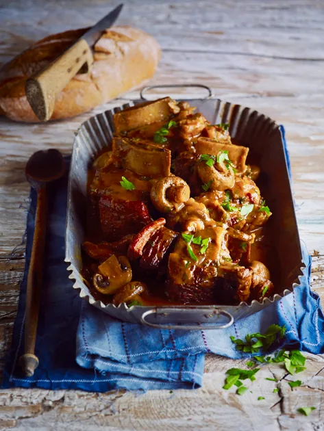 Slow-cooked beef rib bourguignon