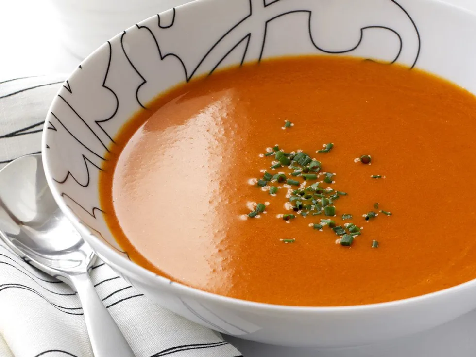 Roasted capsicum soup