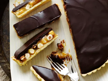Chocolate hazelnut pie