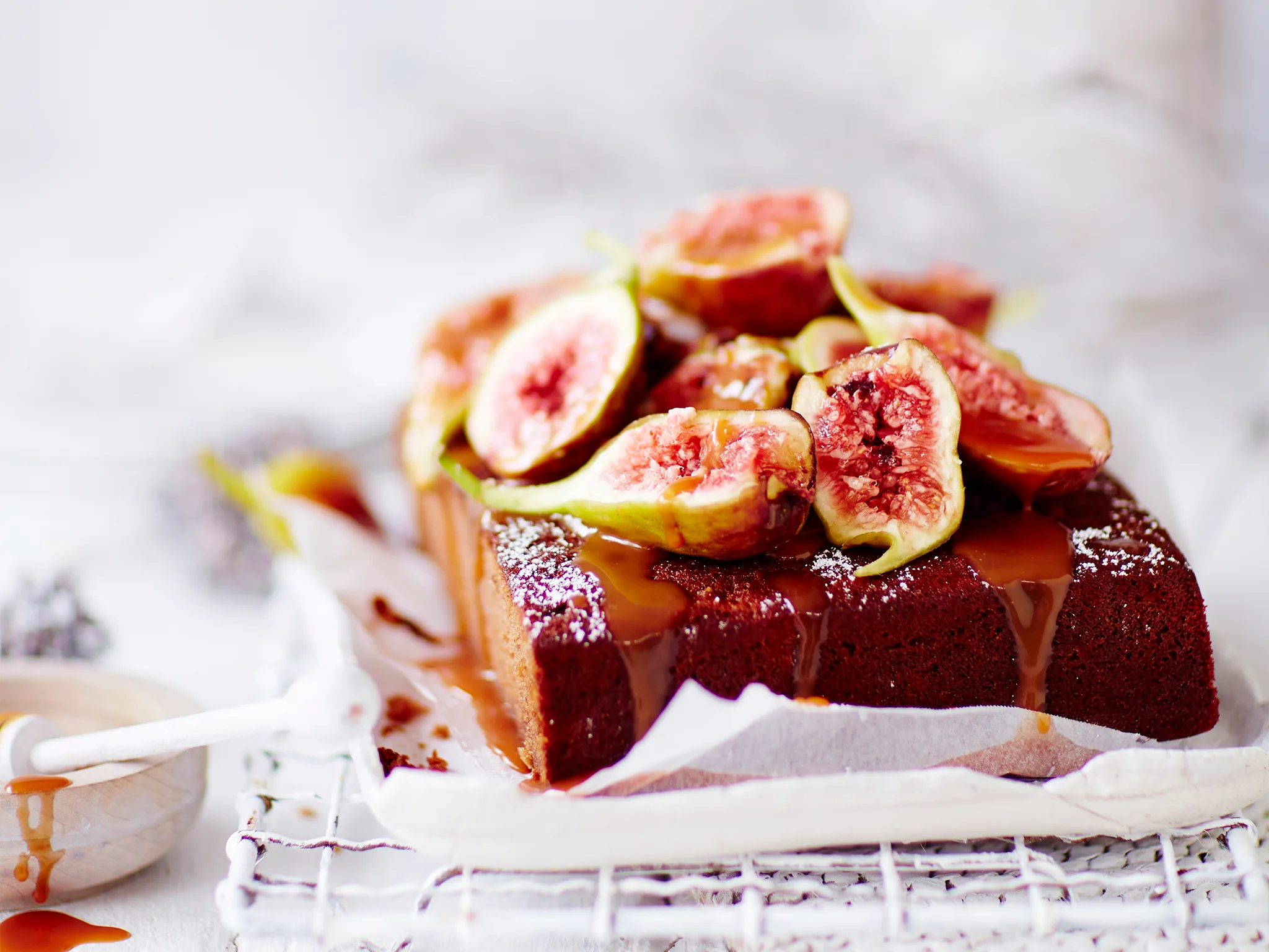 Almond and scorched fig tart