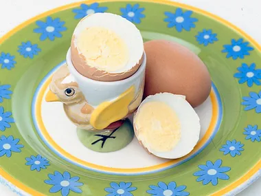 How to hard boil an egg