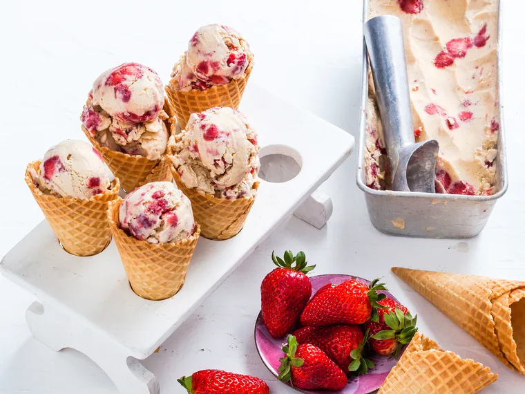 Dairy free almond and sticky strawberry ice-cream