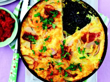 Spanish sausage tortilla with salsa