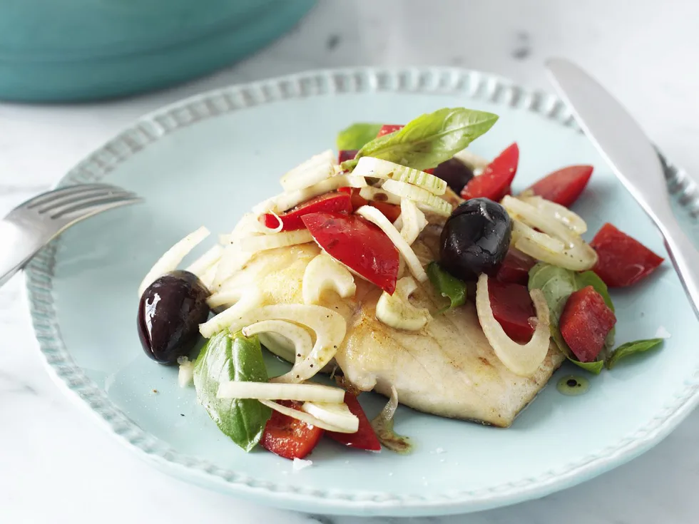 BLUE-EYE TREVALLA WITH FENNEL SALAD